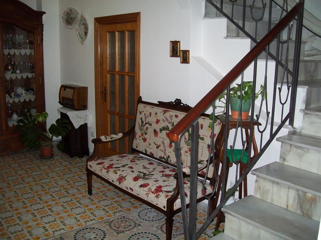 Notte Di Luna Room & Breakfast Οριστάνο Εξωτερικό φωτογραφία