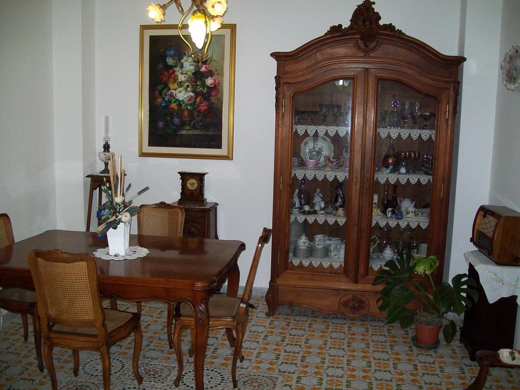 Notte Di Luna Room & Breakfast Οριστάνο Εξωτερικό φωτογραφία